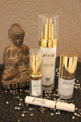 Kosmetikprodukte für eine Wimpernverlängerung