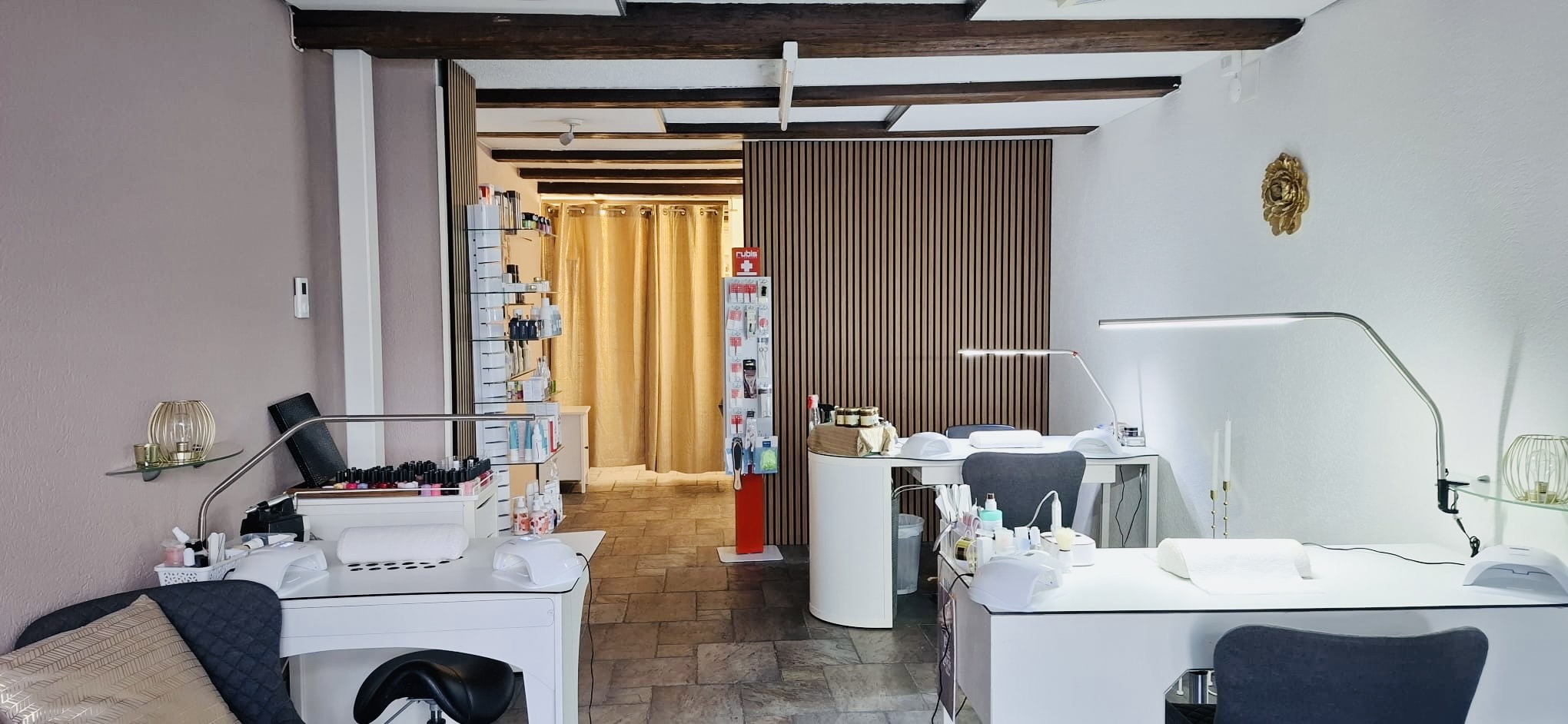 427aa2bf-248f-414b-9780-c2157b19641d